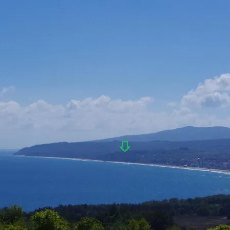 Beautiful 1st-line Seaview Private In The Cliff Apartament