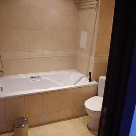 Beautiful 1st-line Seaview Private In The Cliff