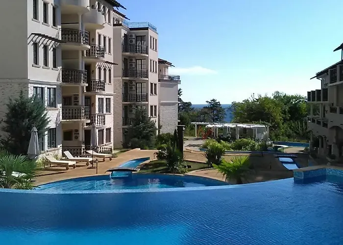 Beautiful 1st-line Seaview Private In The Cliff Обзор