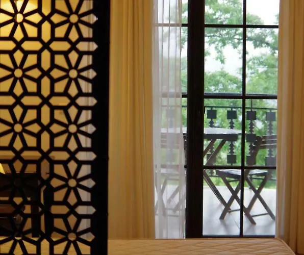 Beautiful 1st-line Seaview Private In The Cliff Апартамент *